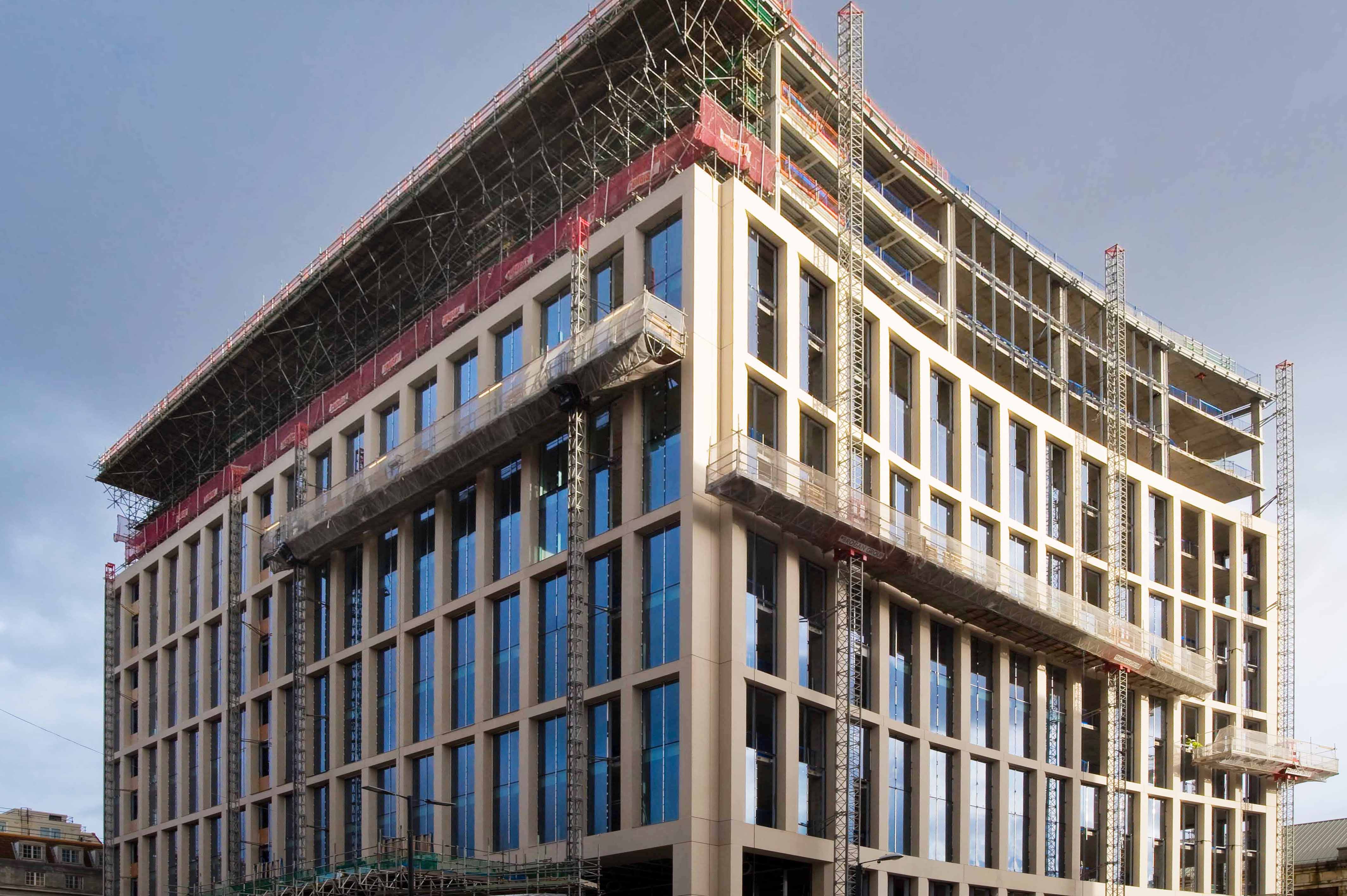 One St Peters Square Mast Climbers